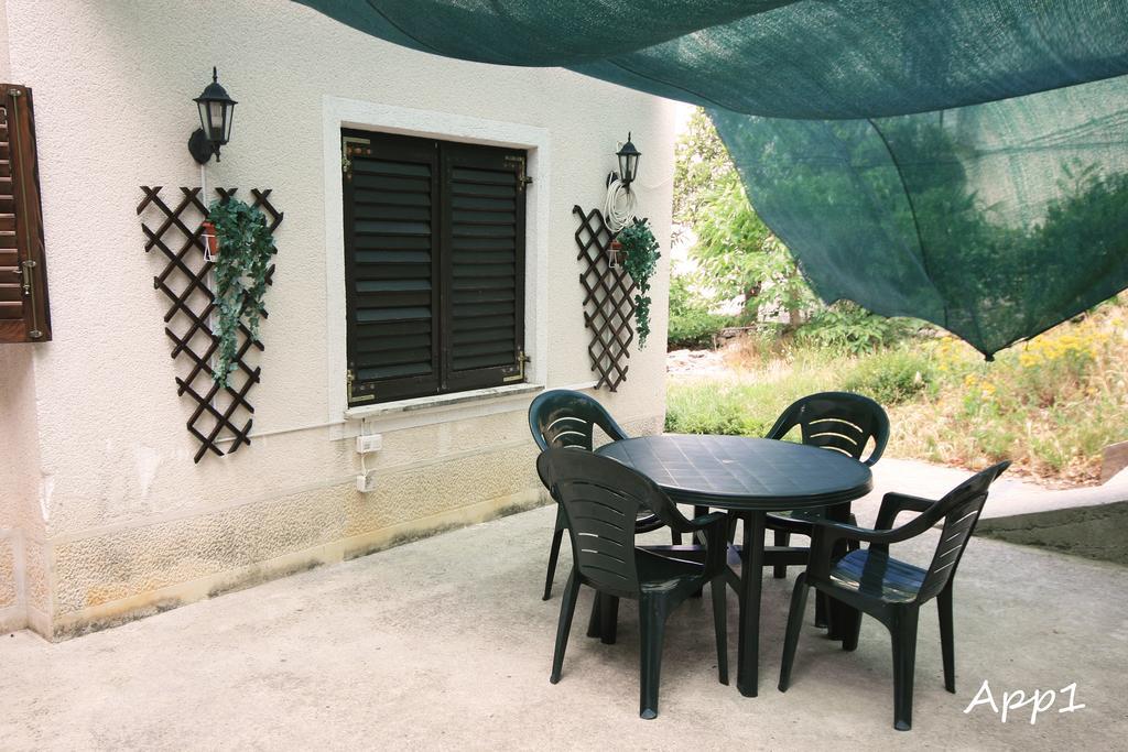 Apartments Agape Crikvenica Exterior foto