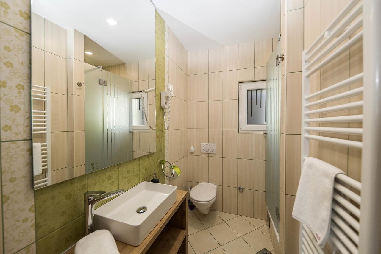 Apartments Agape Crikvenica Exterior foto