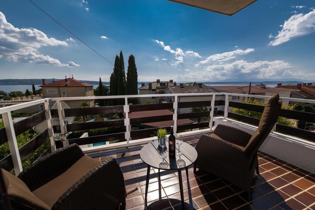 Apartments Agape Crikvenica Exterior foto